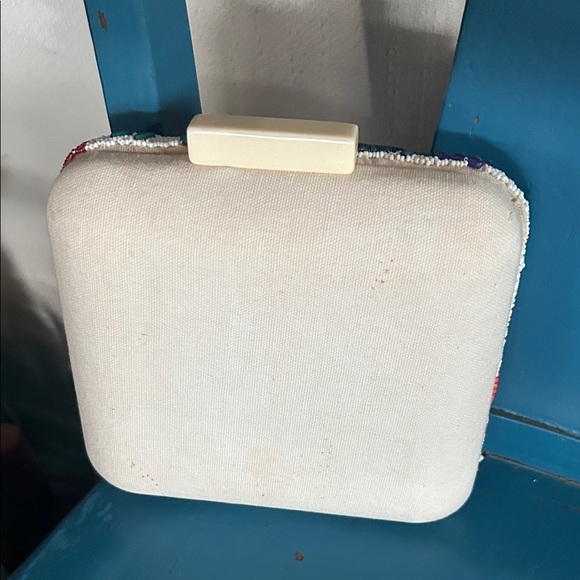 Beaded Fiesta Fruit Slices Crossbody Clutch Bag - Picture 5 of 13